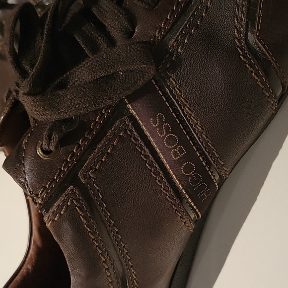 Hugo Boss - Picture 2 of 10